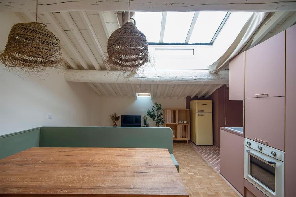 Cozy Love Nest Near The Old Port Марсилия Стая снимка